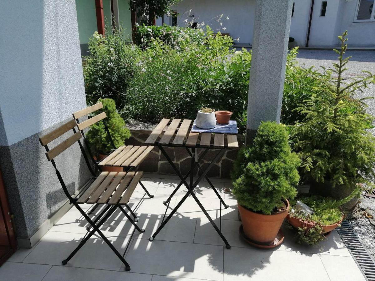 City Center Blue Sky House 波斯托伊纳 外观 照片